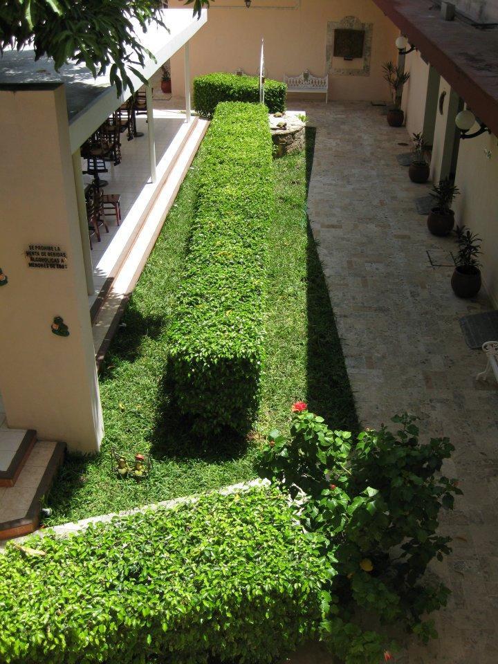 Hotel Plaza Yucatan Ticul Kültér fotó